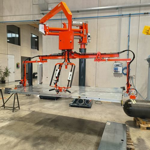 Manipolatore pneumatico - ATISmirus 500  - ATIS s.r.l. - con presa / per movimentazione / ergonomico