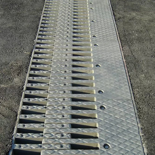 Giunto di dilatazione in acciaio - TENSA-FINGER GF - mageba - quadrato / a bicchiere / per costruzione di ponti