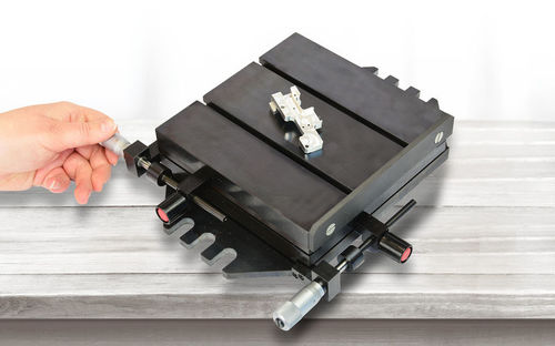 Piastra di posizionamento XY - MT - Steinmeyer Holding GmbH - manuale / 2 assi / di precisione