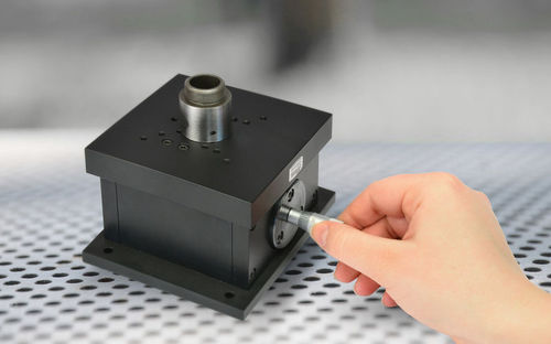 Piastra di posizionamento Z - HT 100-8 - Steinmeyer Holding GmbH - manuale / 1 asse / di precisione