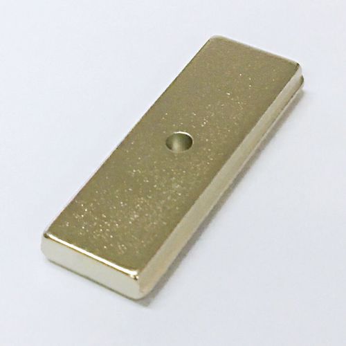 Magnete permanente in neodimio-ferro-boro (NdFeB) sinterizzato - Magengine GmbH - rettangolare / per motore / per sensore