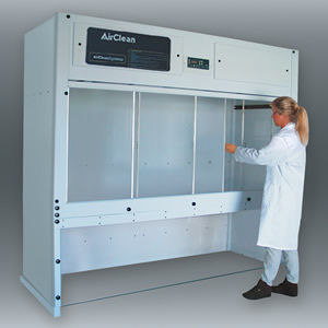 Cappa di aspirazione a flusso laminare - Class 100 - AirClean Systems