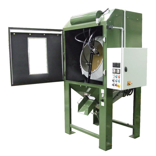 Cabina di sabbiatura ad aspirazione - Batchmaster - Hodge Clemco - automatica / a tamburo