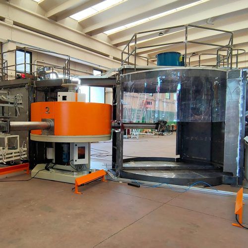 Macchina per stampaggio rotazionale tipo carosello - Polivinil Rotomachinery - per elastomeri / con bracci fissi / di elevata efficacia