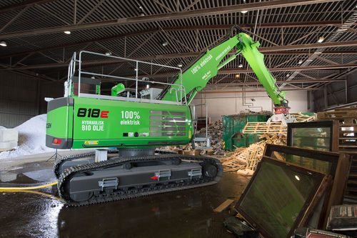 Macchina di movimentazione materiali cingolata - 818 E series  - SENNEBOGEN Maschinenfabrik GmbH - gommata / idraulica / elettrica