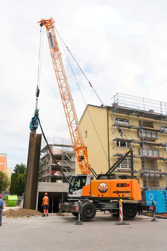 Gru mobile - 630 M - SENNEBOGEN Maschinenfabrik GmbH - con braccio / tralicciata / per cantiere