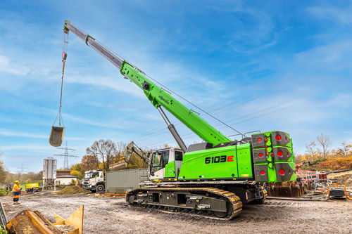Gru telescopica - 6103 E - SENNEBOGEN Maschinenfabrik GmbH - cingolata / con braccio / per cantiere