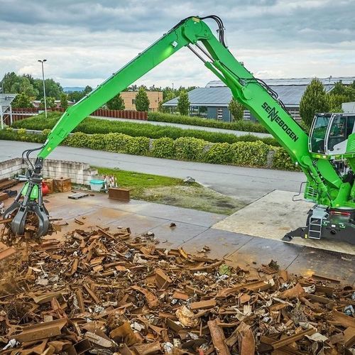 Macchina di movimentazione materiali cingolata - 830 G - SENNEBOGEN Maschinenfabrik GmbH - gommata / idraulica