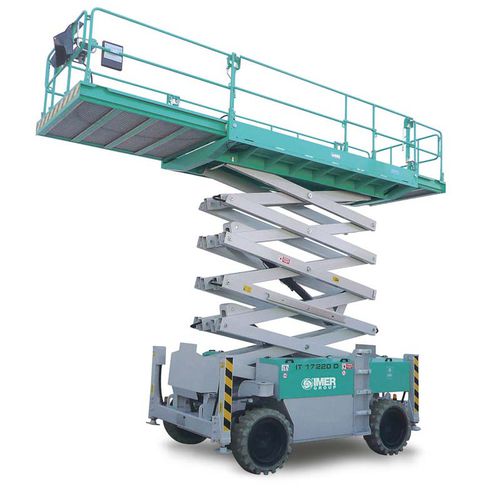 Piattaforma elevatrice a forbice semovente - IM 220  - IMER International SPA - elettrica / diesel / per uso in interni ed esterni