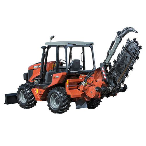 Trencher a catena - RT125 - The Charles Machine Works, Inc - gommato / uomo a bordo / per trattore