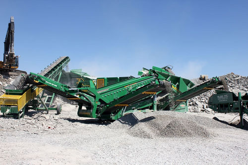 Vaglio per miniere - R230 - McCloskey International Limited - mobile / ad alti carichi