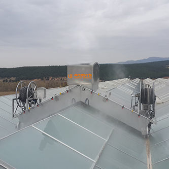 Robot di pulizia per serra - BNG  - Robsys Europe GmbH - per pulizia a umido / per tetto