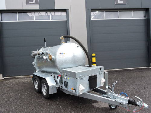 Unità di aspirazione mobile - M-VAC 2000 - Altro-Tec GbR - con pompa a vuoto