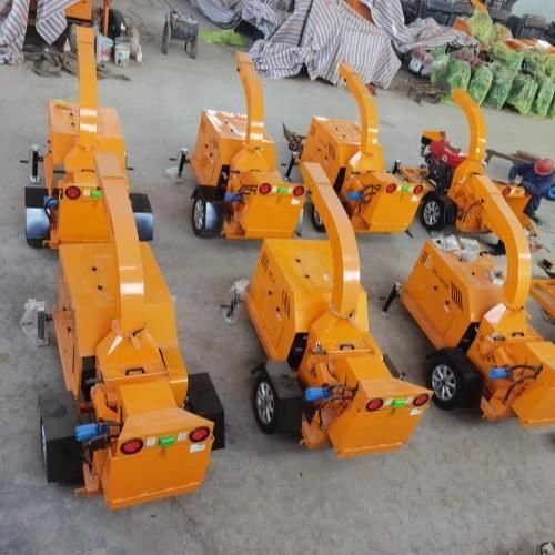 Cippatrice mobile - YG-61 series - Zhengzhou Yugong Construction Machinery Co., Ltd. - montata su trattore / cingolata / diesel