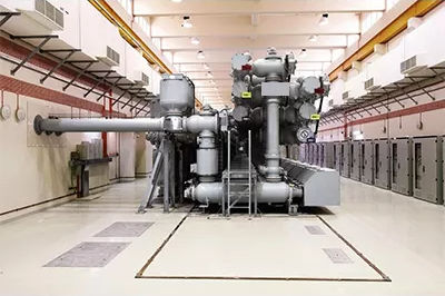 Sottostazione isolata al gas - Hitachi Energy - per distribuzione elettrica / da esterno