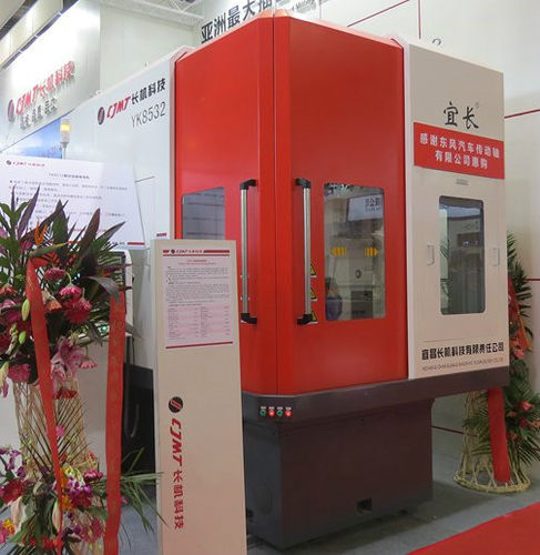 Fresatrice CNC 2 assi - YK8532 - Yichang Changjiang Machine Technology Co., Ltd. - verticale / di taglio