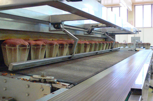 Linea di produzione di torte interamente automatica - Iteca Automatic Lines S.p.A - con dosatore / in linea / per l'industria agroalimentare