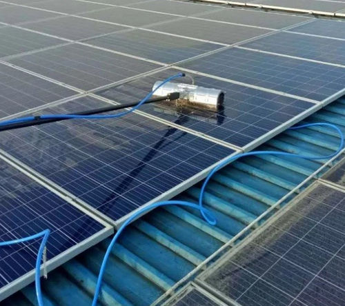 Spazzola di pulizia - C series - SolarCleano SARL - cilindrica / in nylon / per pannelli solari