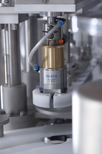 Sigillatrice automatica - GSM500  - Gustav Obermeyer GmbH u Co KG - per incapsulatrice / per tappi / per tavola rotante