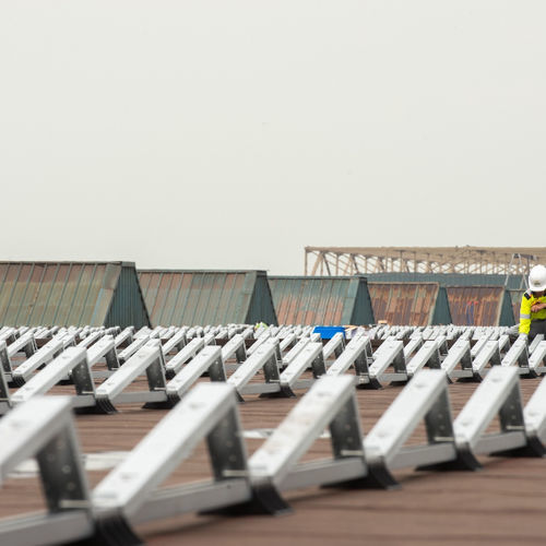 Sistema di fissaggio per impianti fotovoltaici per tetto piano - solarspeed - Avasco Solar NV