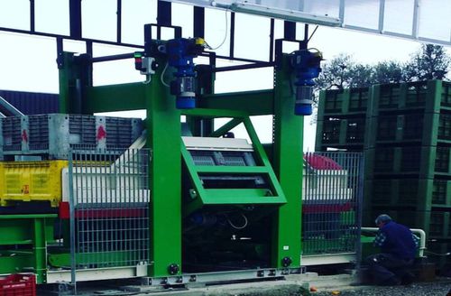 Ribaltatore idraulico - ERCOLE - Cosmecal srl - di pallets / fisso / per l'industria agroalimentare