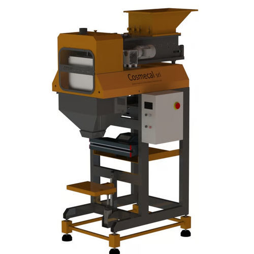 Pesatrice lineare - Cosmecal srl - per l'industria agroalimentare / con alimentatore a nastro / con alimentatore a coclea