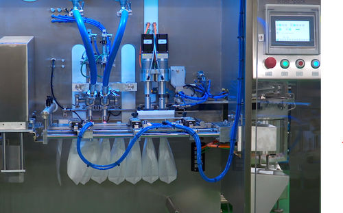Riempitrice chiuditrice multitesta - Scaldopack NV - automatica / per prodotti alimentari / industriale