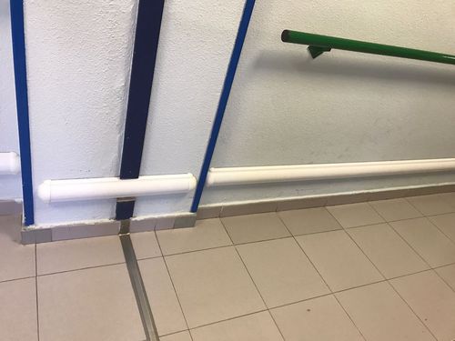 Protezione murale bianca - TT108 - Toptop Técnicos En Protección - grigia