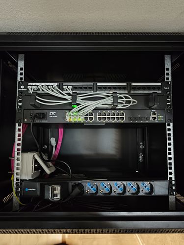 Rack modulare - MOSCHITTA SRL - per server di rete / di distribuzione / per rete