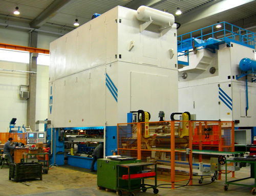 Linea di produzione per pezzi metallici - I.M.V. Presse srl - automatica