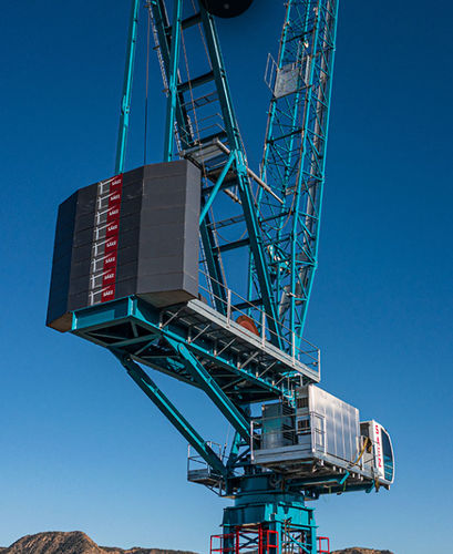Gru montata su camion - SL 730 - Gruas Saez - con braccio impennabile / per cantiere / di sollevamento