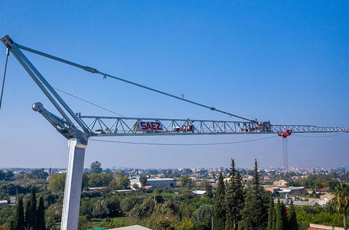 Gru montata su camion - H 32 - Gruas Saez - automontante / per cantiere / di sollevamento