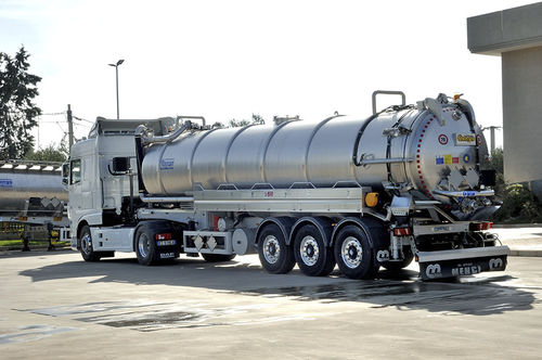 Semirimorchio cisterna - ADR - LONGO Euroservice SRL - per trasporto di prodotti pericolosi / a 5 assi / idraulico