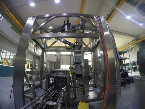 Incassatrice robotizzata - Technica International - automatica / per bottiglie / per bicchieri