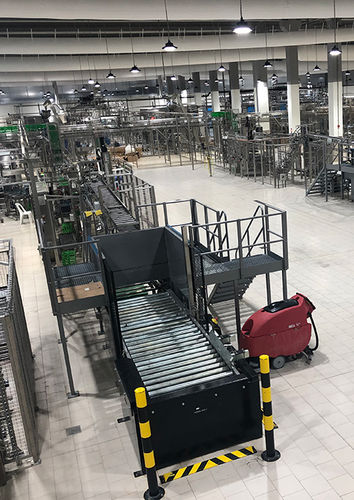 Pallettizzatore robotizzato - Technica International - per cassette / per cartoni / per applicazioni pesanti