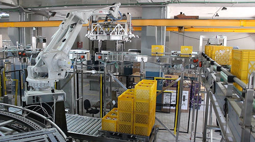 Pallettizzatore di casse - Technica International - robotizzato