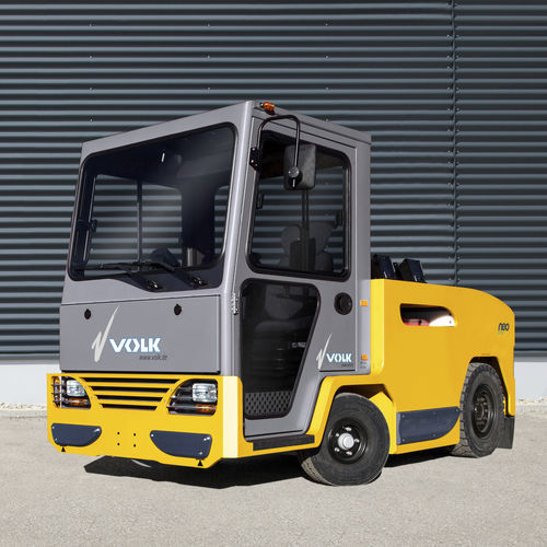 Trattore per rimorchio - EFZ 30 N neo - Volk Fahrzeugbau GmbH - elettrico / 4 ruote / con conducente seduto