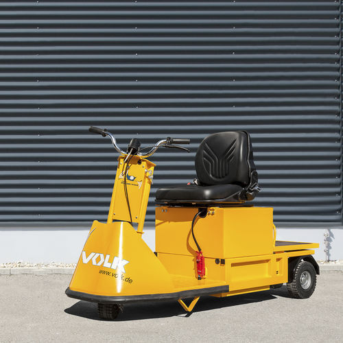 Trattore elettrico - EFZ 1.5 K - Volk Fahrzeugbau GmbH - a 3 ruote / con conducente seduto / per rimorchio