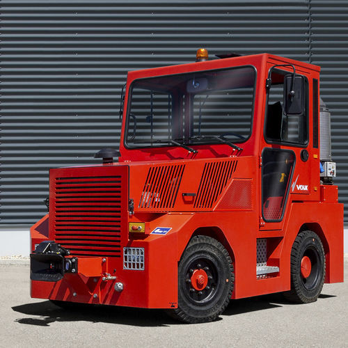 Trattore diesel - DFZ 100 H - Volk Fahrzeugbau GmbH - 4 ruote / con conducente seduto / per rimorchio