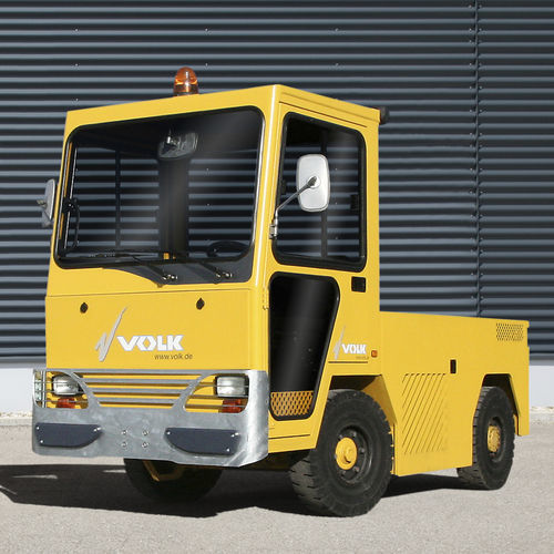Trattore con motore a gas - TFZ 30 N - Volk Fahrzeugbau GmbH - 4 ruote / con conducente seduto / per rimorchio