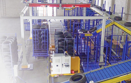 Sistema di pallettizzazione robotizzato - GAWRONSKI GmbH - per movimentazione / per pallet / per pneumatici