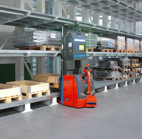 Accatastatore elettrico - Neumaier Industry GmbH & Co. KG - automatizzato / per pallet / per movimentazione