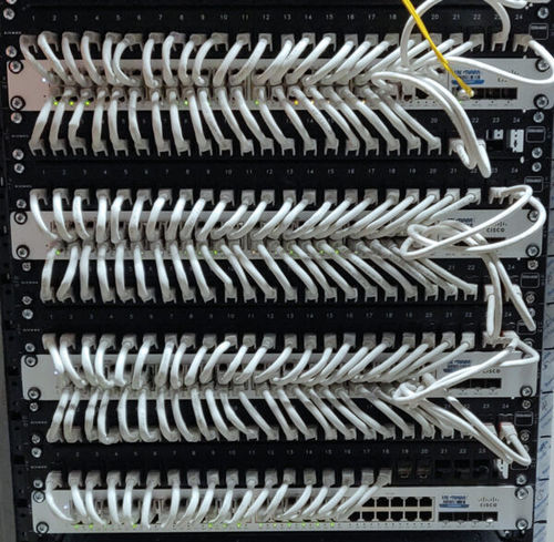 Sistema di controllo di gestione dei magazzini WMS - EAE Flow.Control - EAE Solutions B.V. - per il settore intralogistico