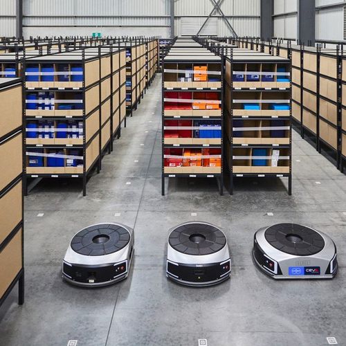 Robot mobile autonomo (AMR) per movimentazione - Körber Supply Chain GmbH - da trasporto / per pallet