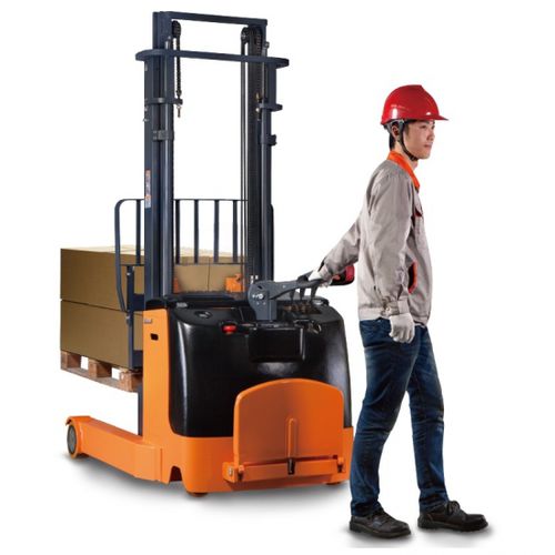 Accatastatore elettrico - XR20 - Zowell - con conducente in piedi / 24 V / da trasporto