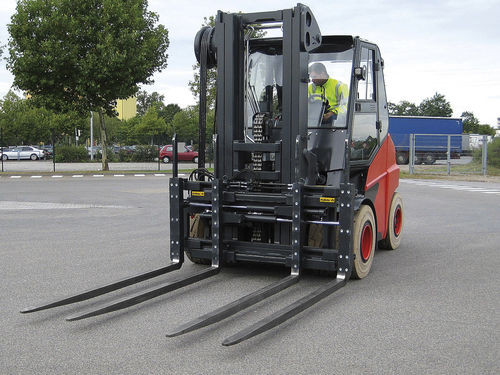 Carrello elevatore elettroidraulico - S 7 - DPK series - stabau Schulte-Henke GmbH - con conducente seduto / per pallet / per movimentazione