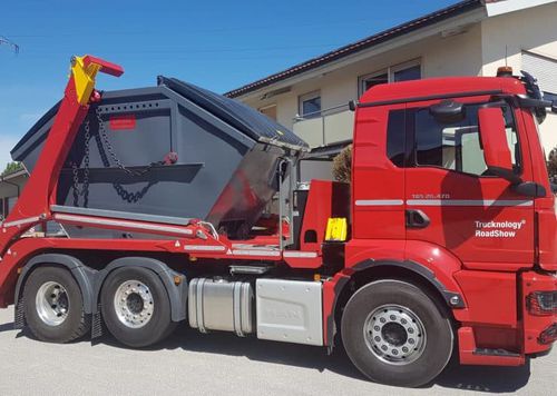 Benna ribaltabile in metallo - Decker-Containerbau GmbH & Co. KG - per rifiuti / aperta