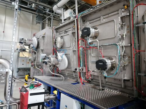 Sistema di rivestimento e laminazione - Avancis