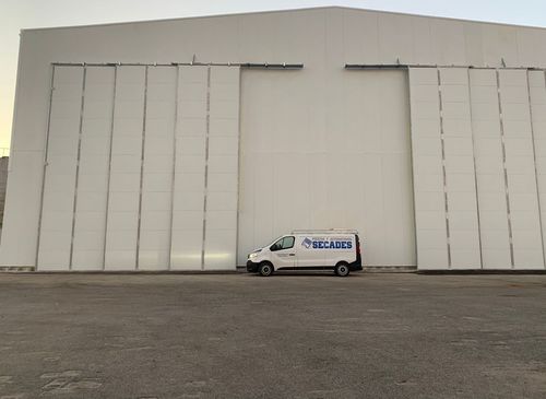 Porta per hangar - Sliding Hangar Door - PUERTAS SECADES - scorrevole