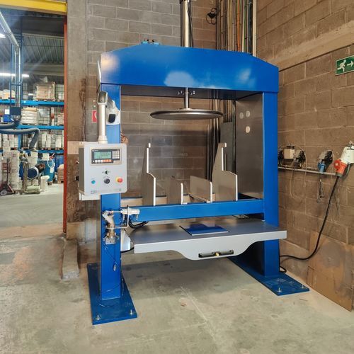 Riempitrice semiautomatica - VISCO PRESS - Gravifill - per barattoli e vasetti / per lattine / per fusti
